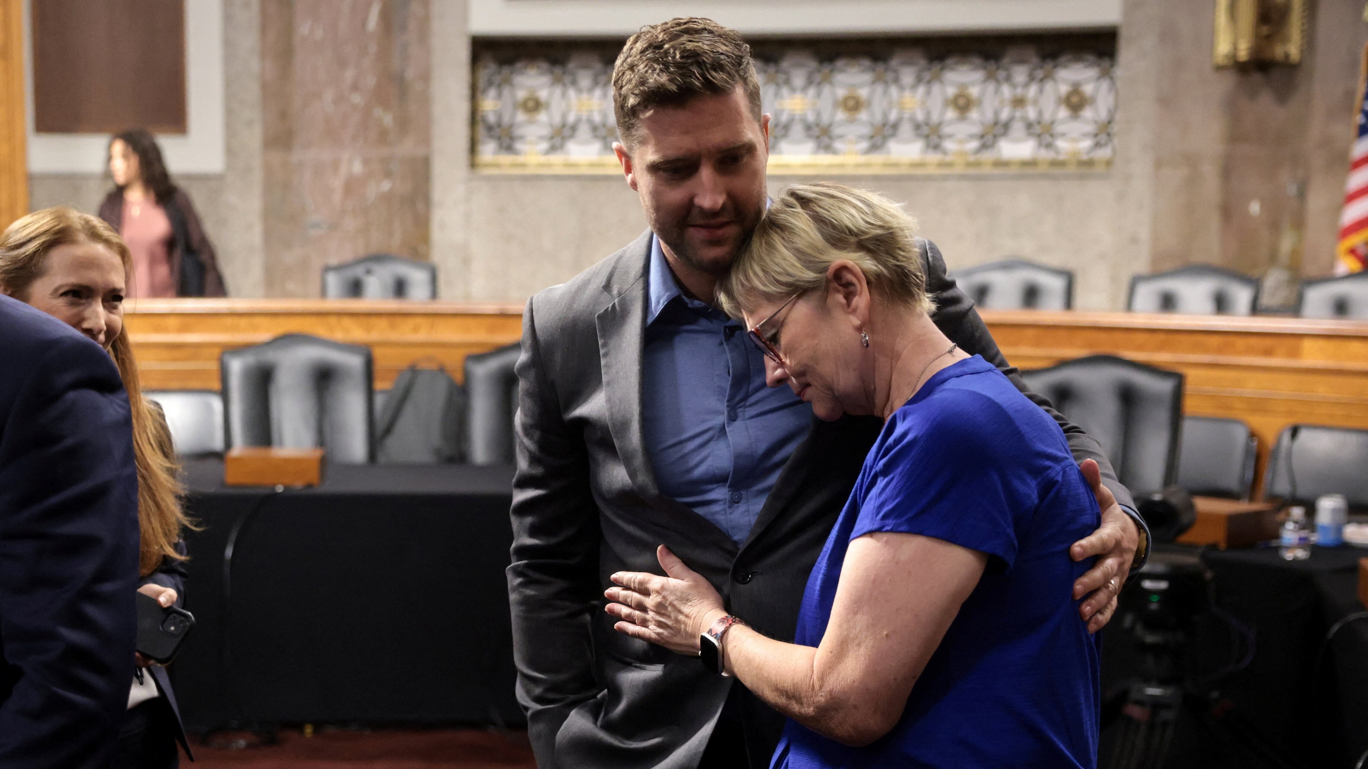 Renee Good’s family sues US government over ICE killing