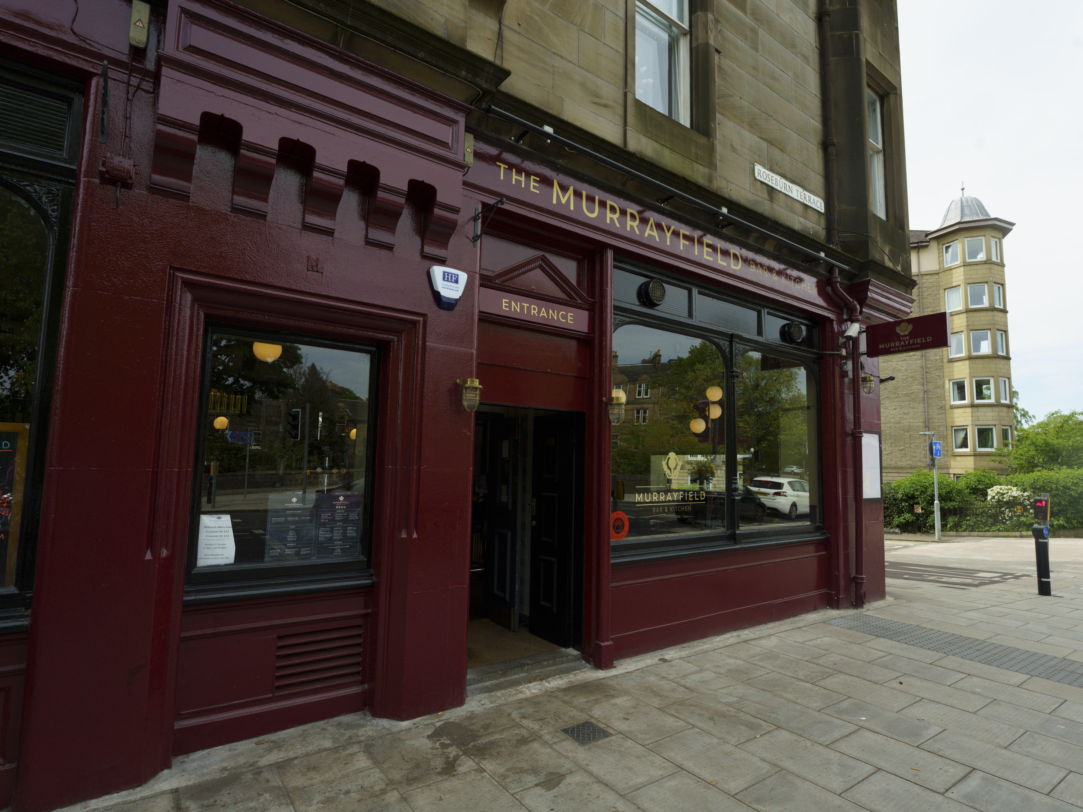 ‘Fantastic’ Scottish pub shuts for £300k revamp