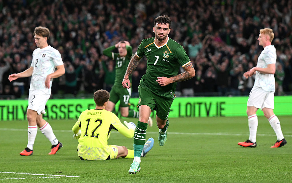 Parrott brace not enough as Ireland draw with Austria