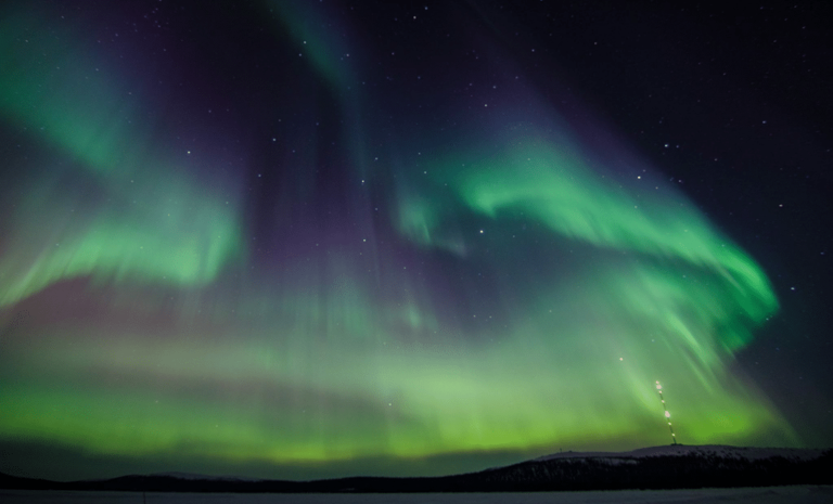 Northern lights alert: These 11 US states could see the sky glow tonight