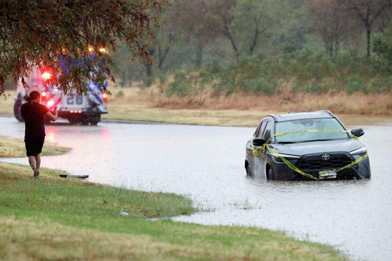 Live coverage: Flash flood warnings in Dallas, Denton, Tarrant and ...