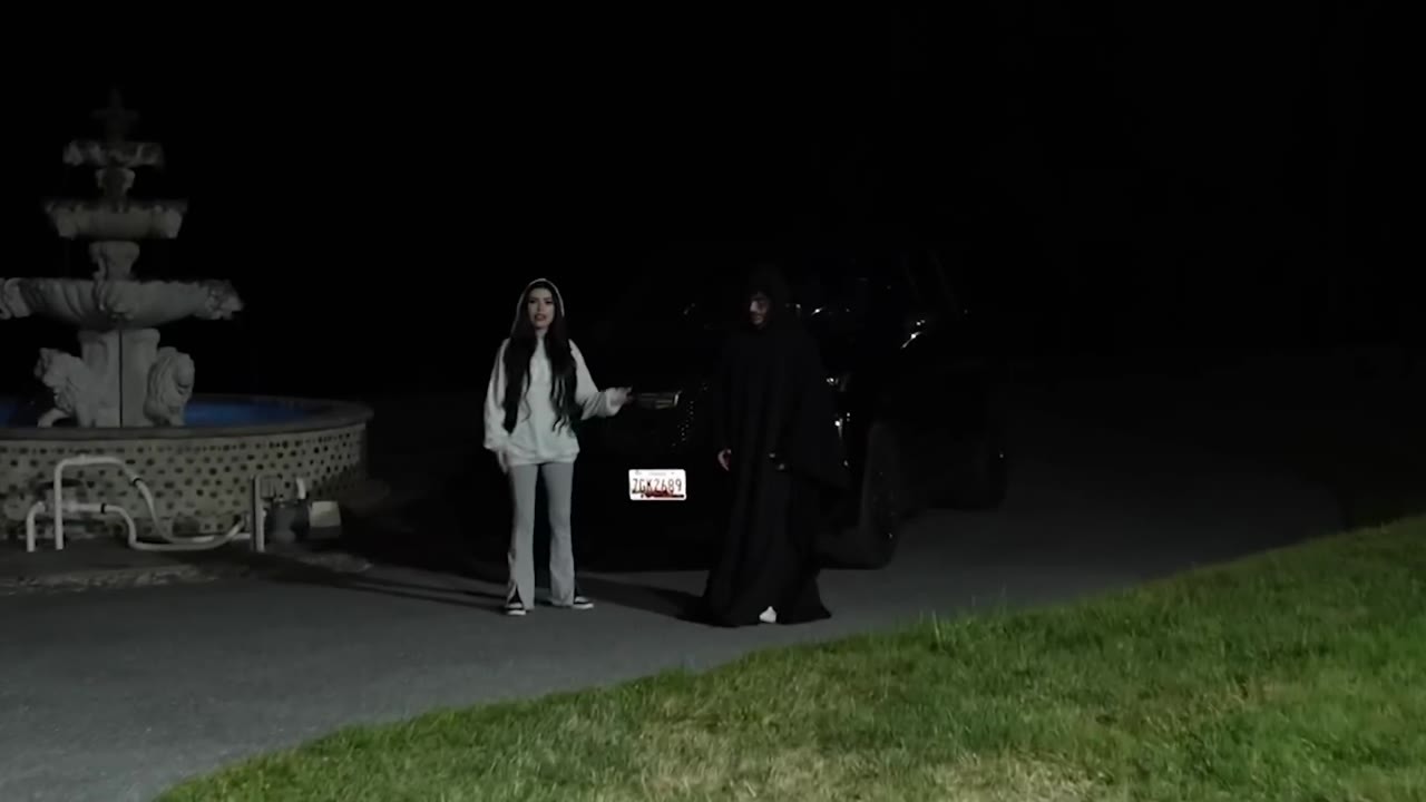 A random fan showed up at their property then attacked his wife - then ...