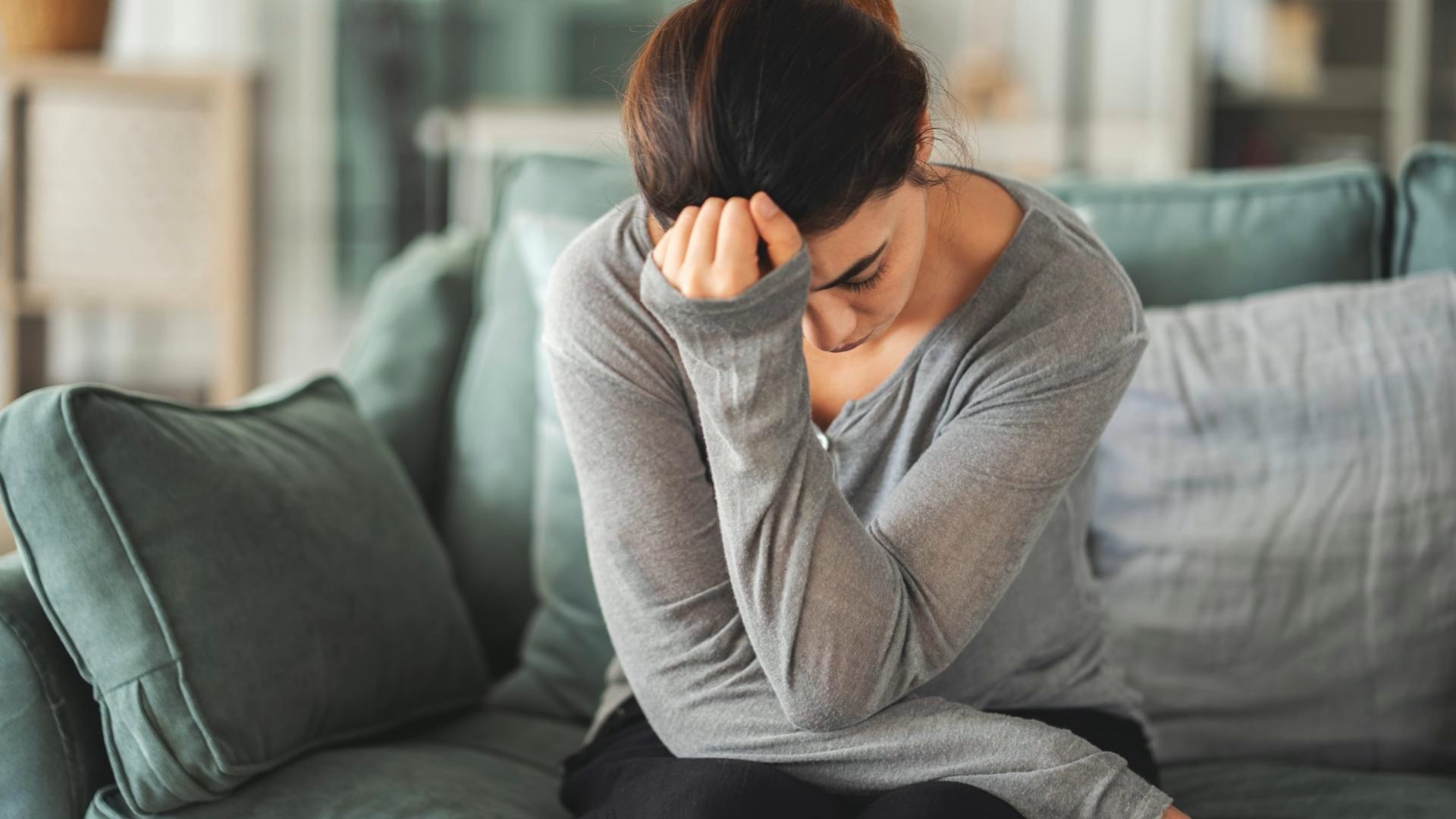 Try these 4 natural strategies to reduce anxiety