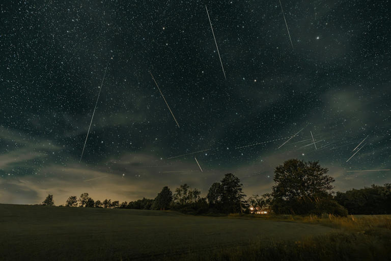 You won't want to miss this week's 'beautiful' Orionid meteor shower