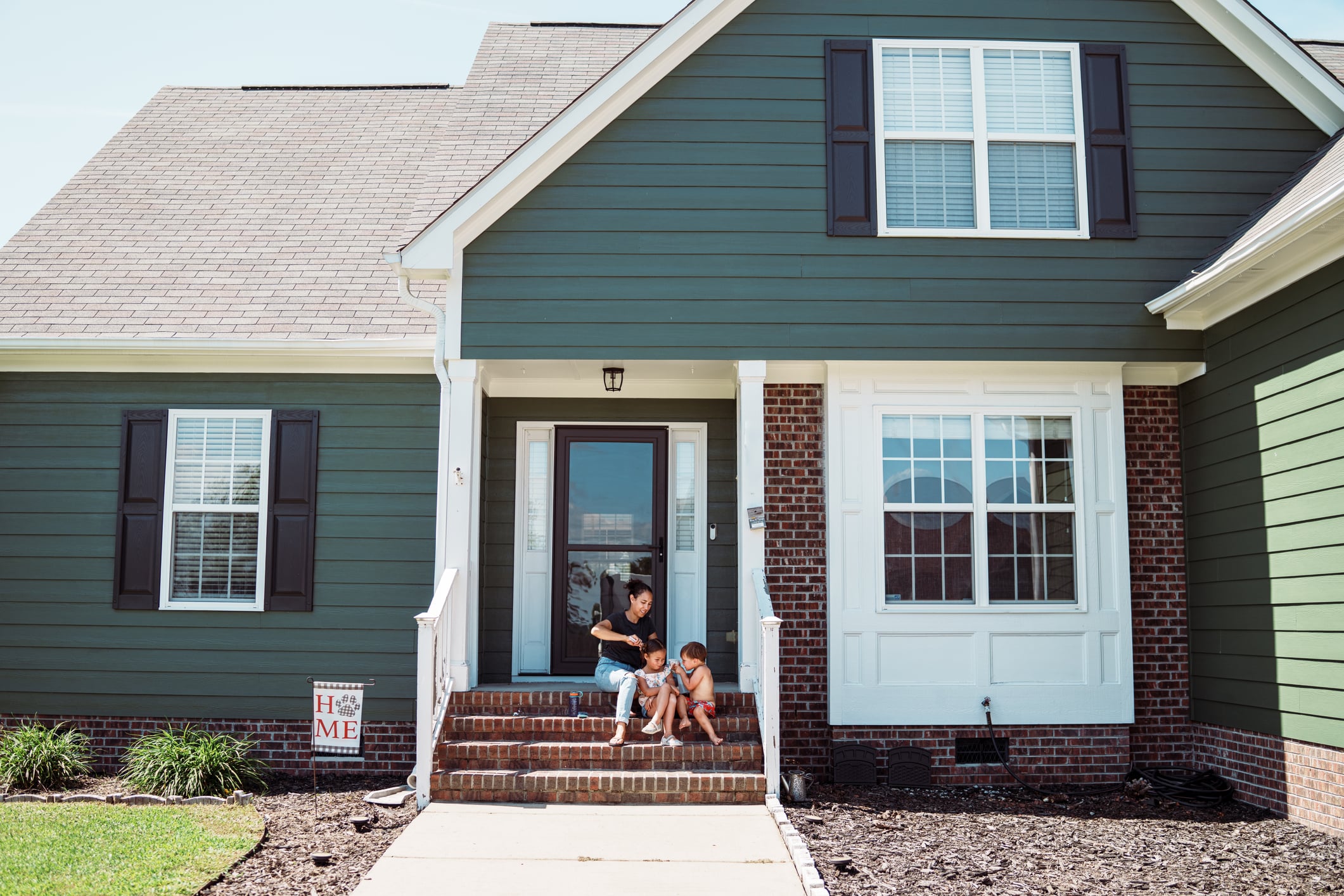Weekly mortgage rates find a new normal above 7%
