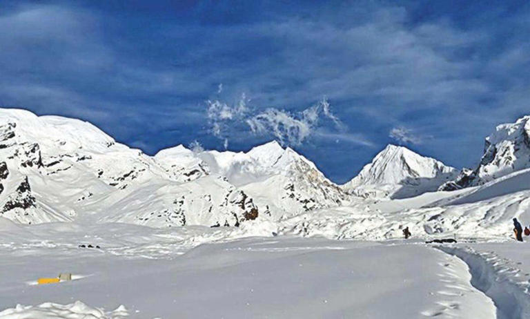 Grimmest climbing year since '15 as bad weather, risky calls kill 40