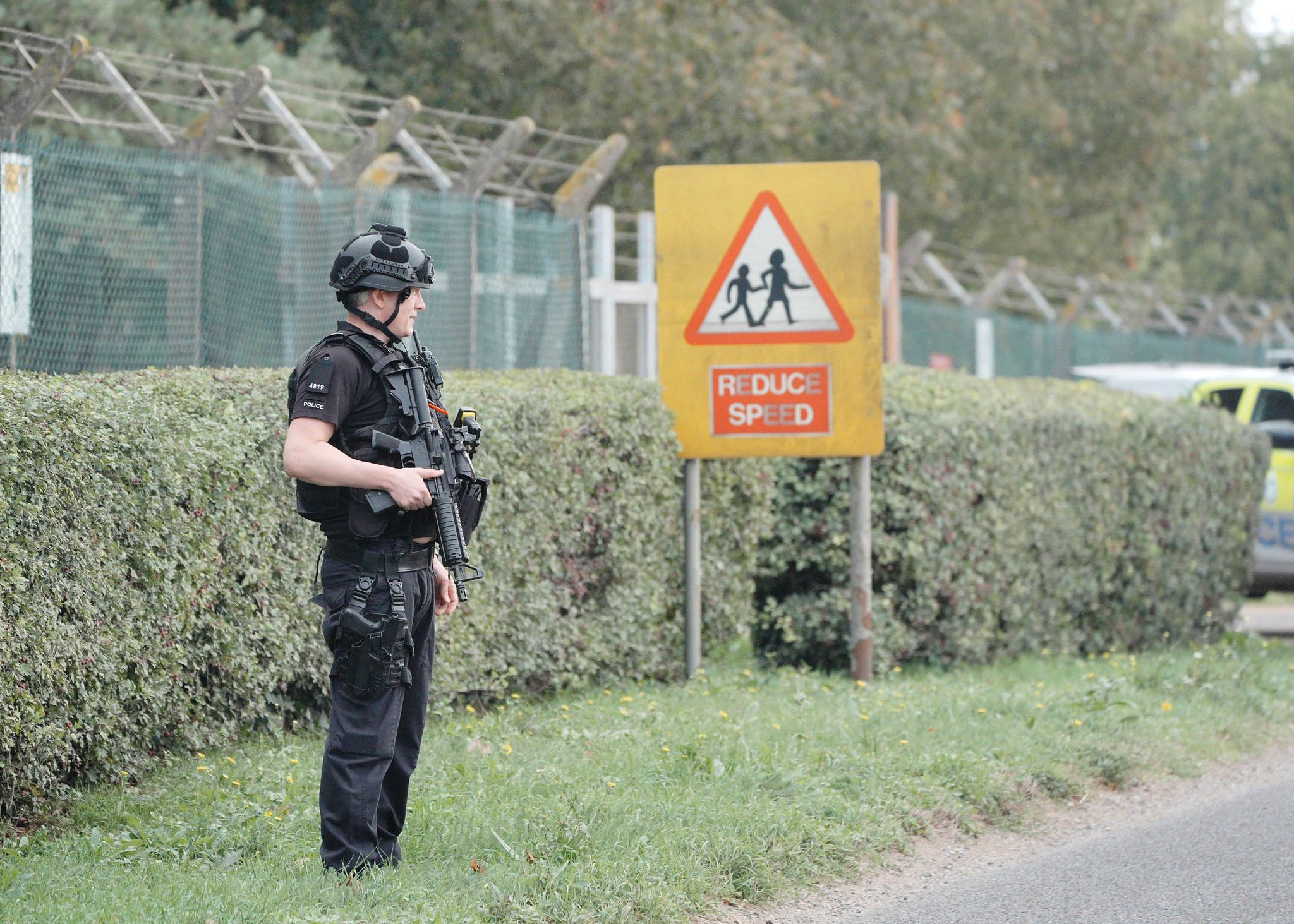 Sixth man arrested in UK in connection with suspected terror plot