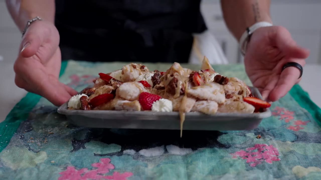 Matt makes cinnamon-sugar buñuelo dessert nachos