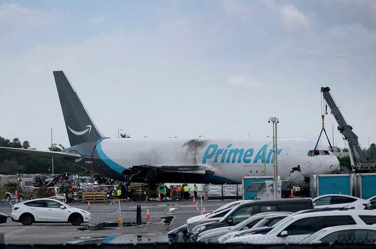 NTSB preliminary report reveals details of fatal cargo jet crash at ...