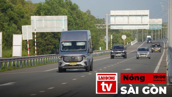 Nóng Sài Gòn: Cao tốc Bến Lức - Long Thành chính thức thông xe