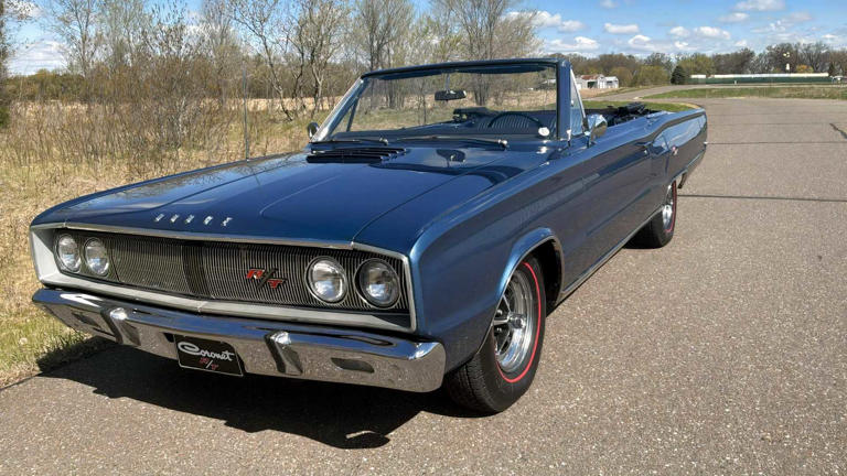 The 440 Magnum drop-top Dodge that muscle buyers walked away from in 1967