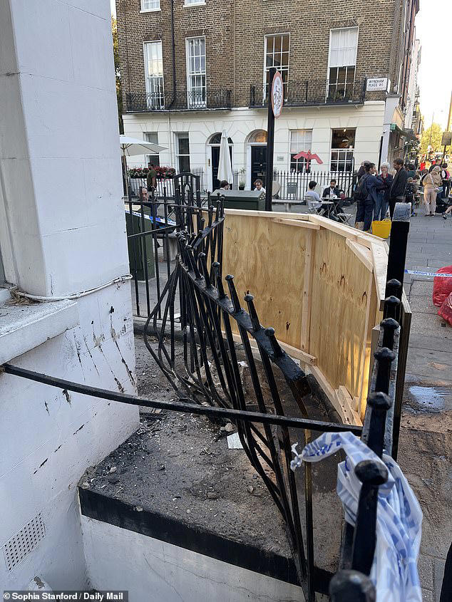 'Stolen' Range Rover ploughs into solicitors on upmarket London street