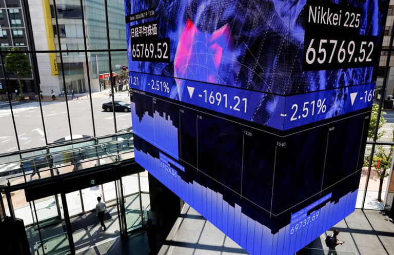 Global shares rise as bond selloff eases before US jobs