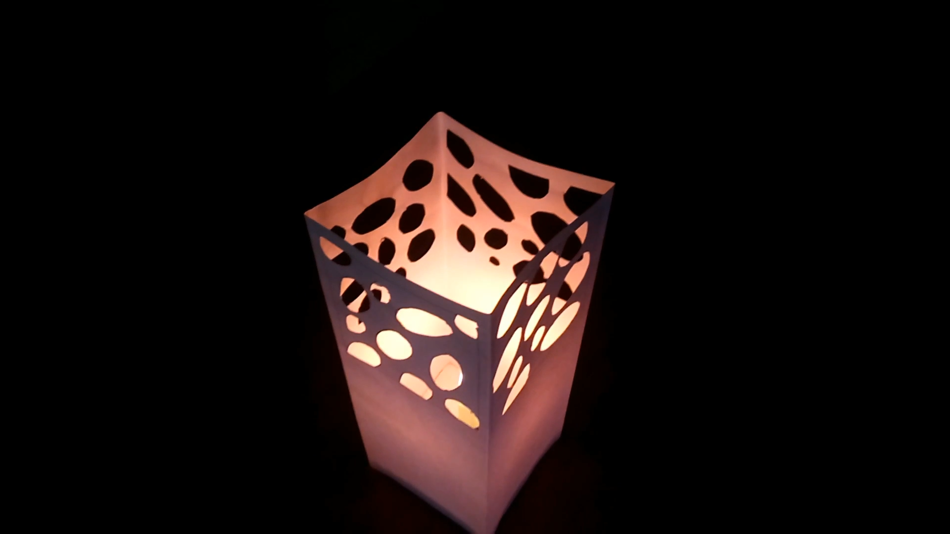 Can paper lanterns transform your holiday festive decor?
