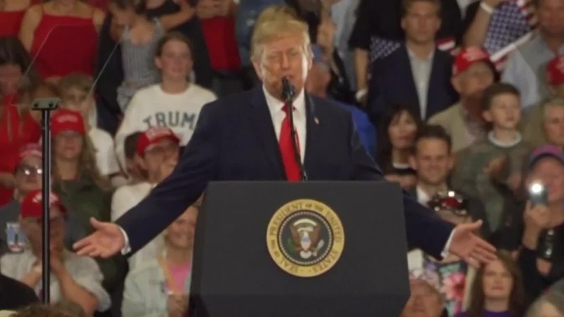 'We're going to win': Trump declares war on 'radical left' Democrats in ...