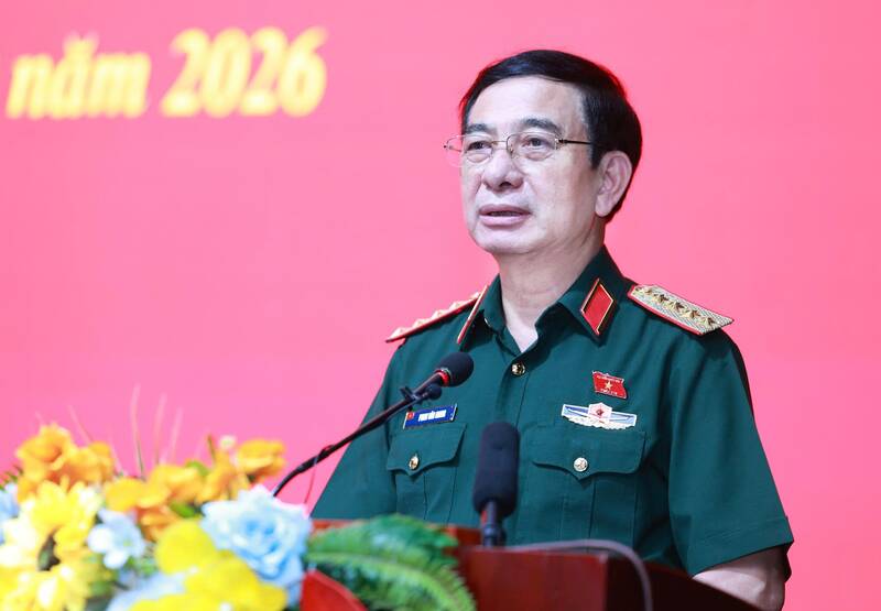 Đại tướng Phan Văn Giang tiếp xúc cử tri tại Thái Nguyên