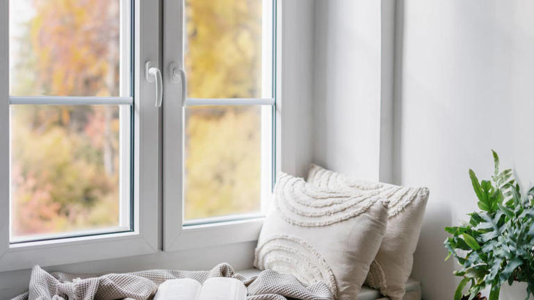 How soundproof are energy-efficient windows? STC ratings demystified