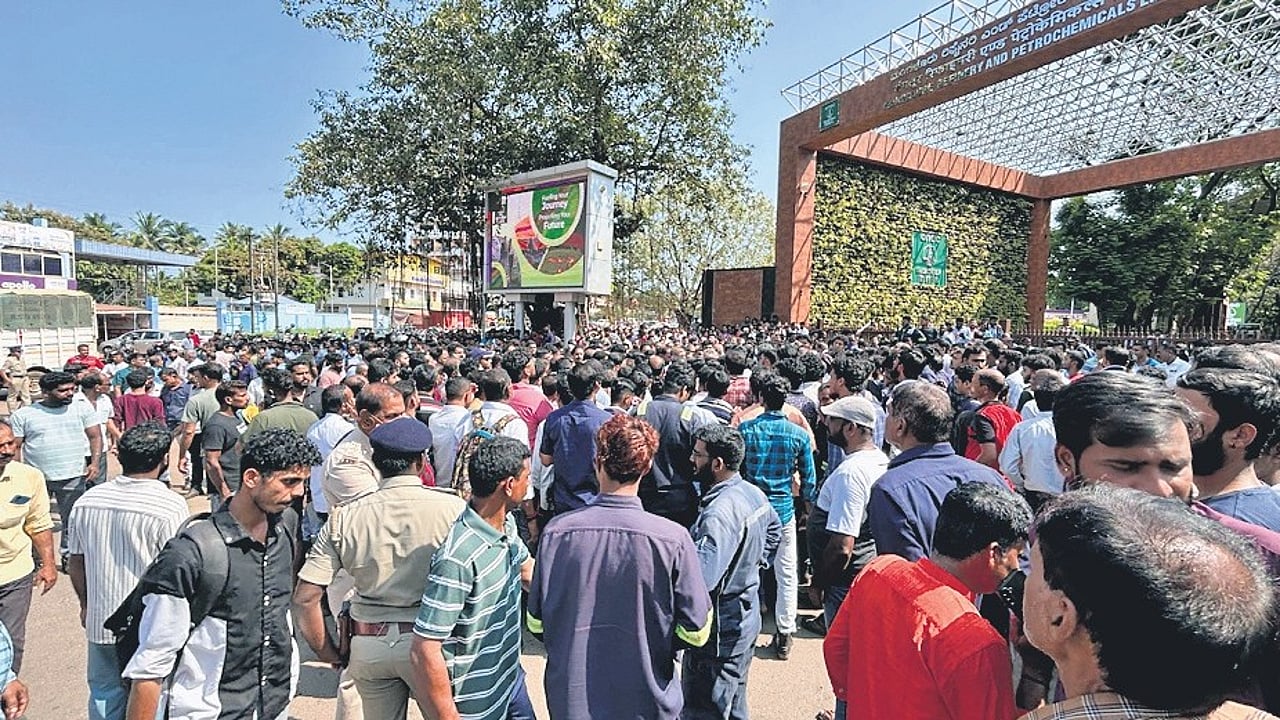 MRPL announces Rs 1.2cr for family of worker killed in refinery fire in ...