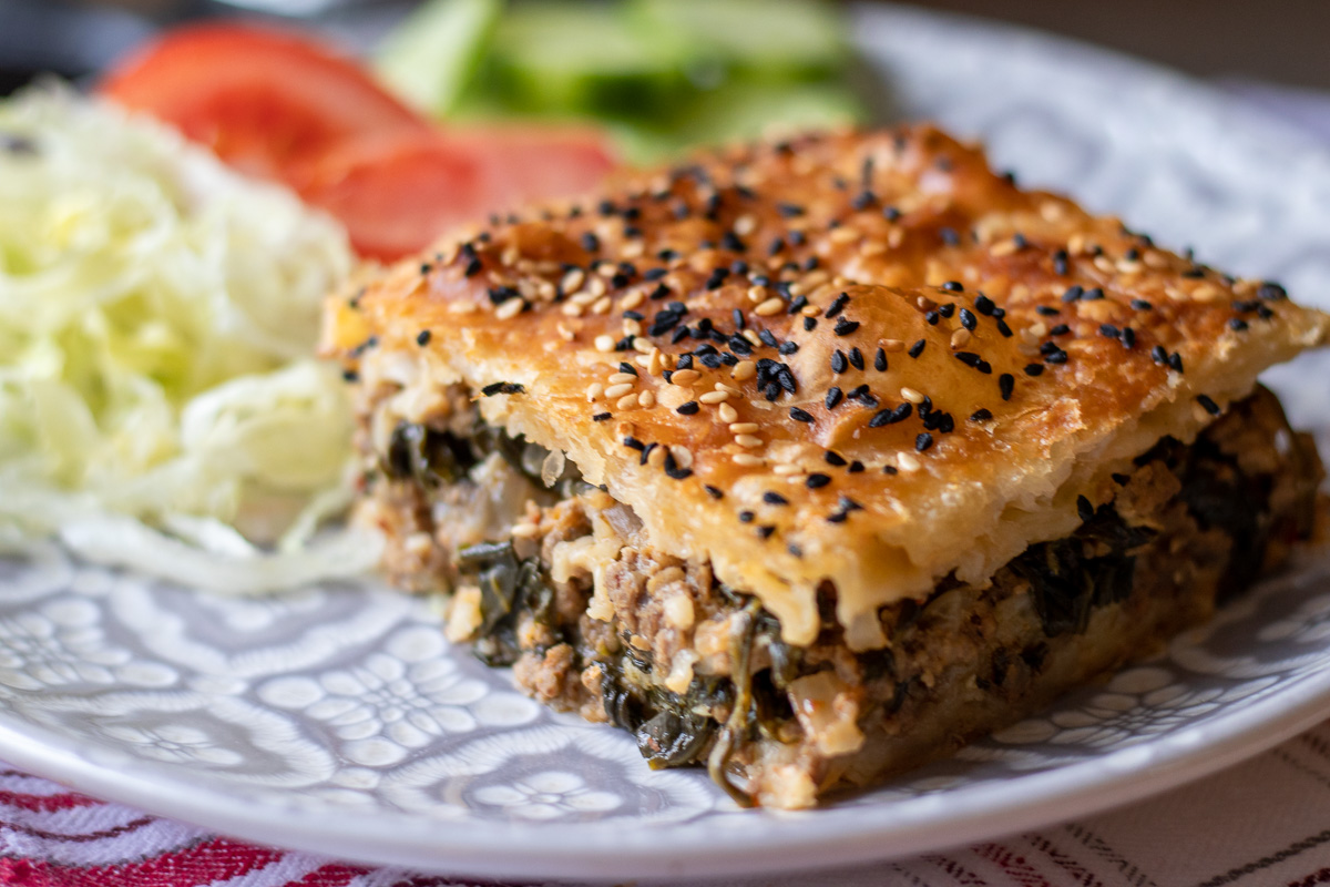 Egyptian goulash: crispy filo pie with beef and spinach