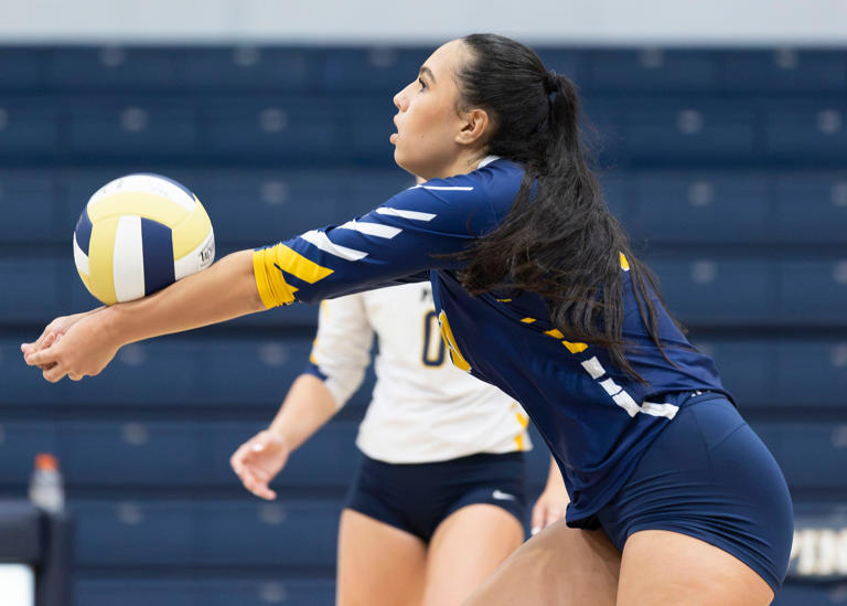 St. Edward’s completes reverse sweep, beats Pine School in Class 1A ...