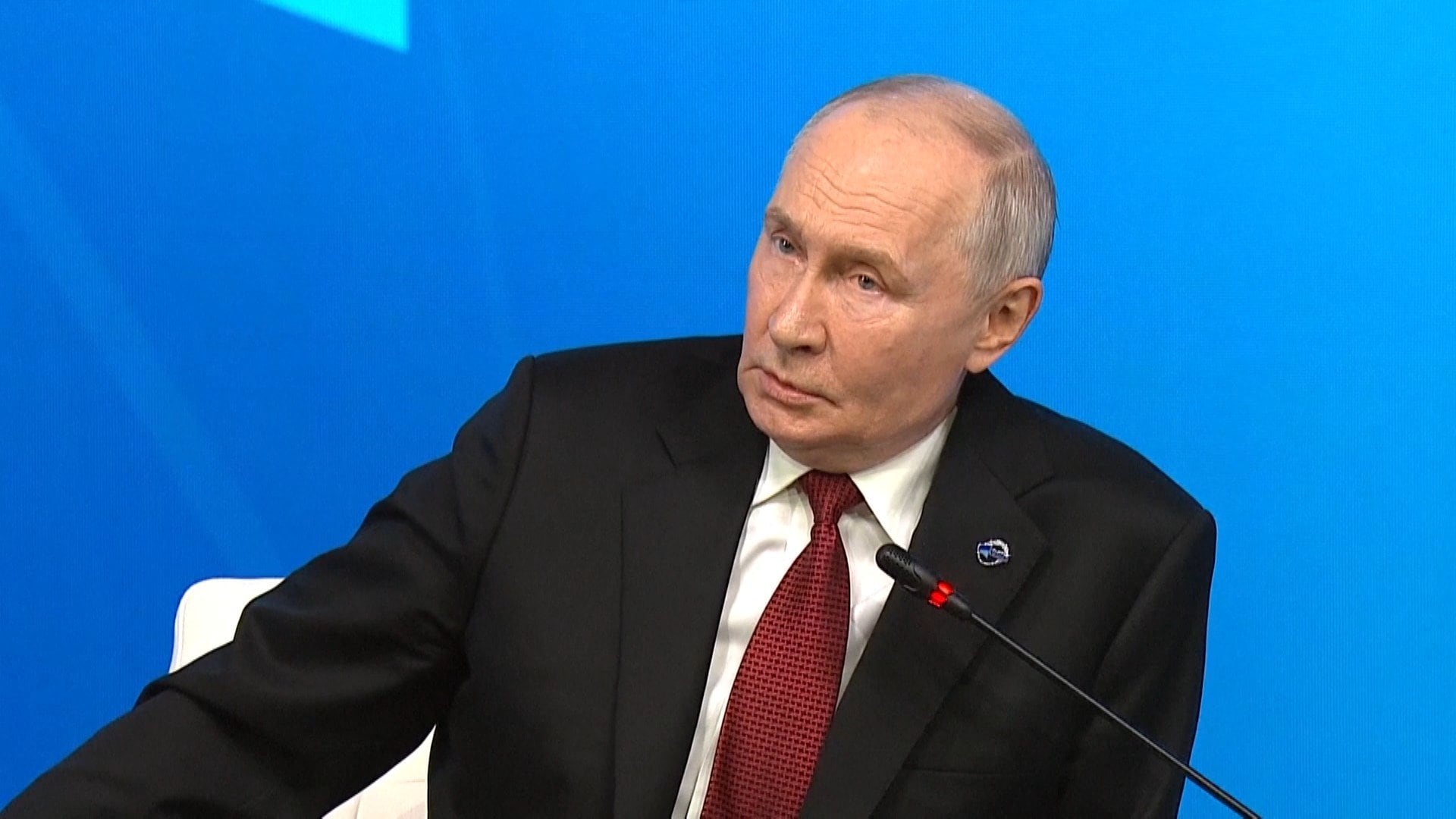 ロシア プーチン大統領「日本との協力に関心」 “軍事化”には懸念 日露関係めぐり発言