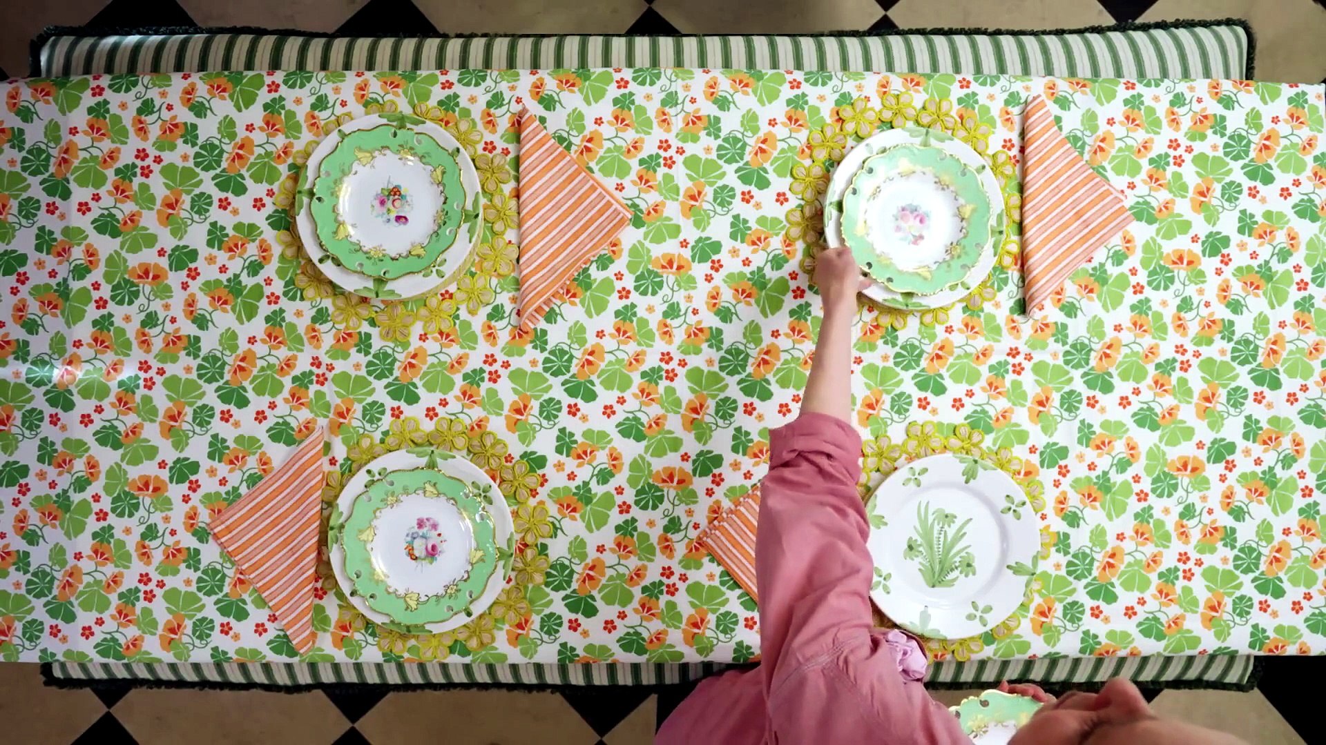 Spring tablescaping with Butter Wakefield | How I host | Homes & Gardens