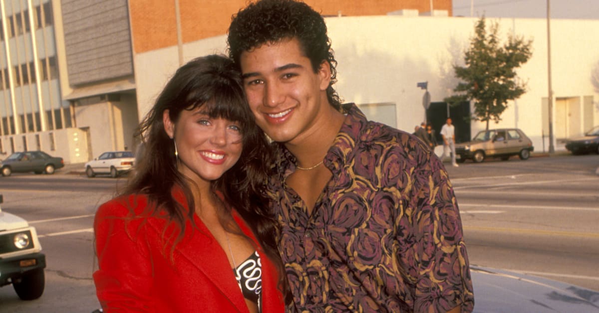 Mario Lopez has two words after Tiffani Thiessen says ‘Saved by the ...