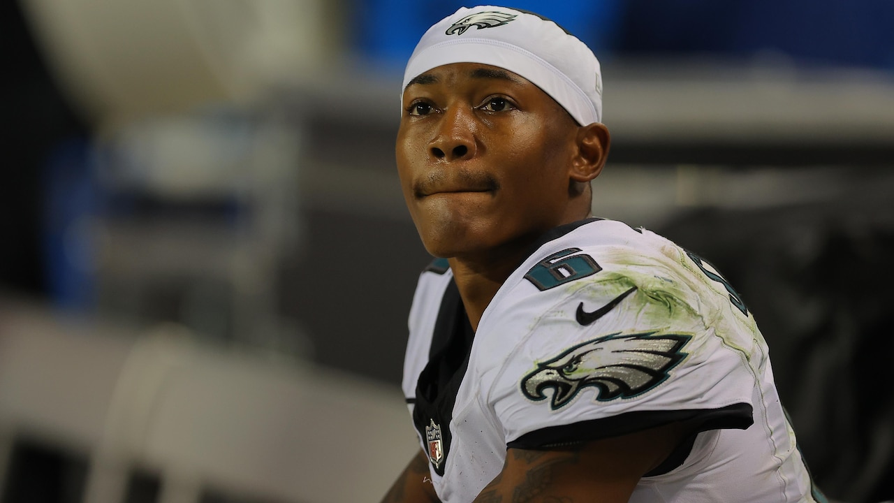 DeVonta Smith injured, latest news on Eagles WR's status vs. Rams amid ...