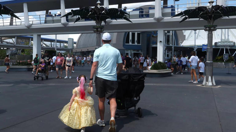 A new Magic Kingdom venue forces guests into a virtual queue