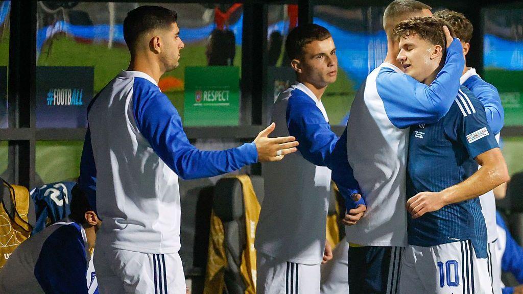 Tzolis injured as Greece draw with Netherlands