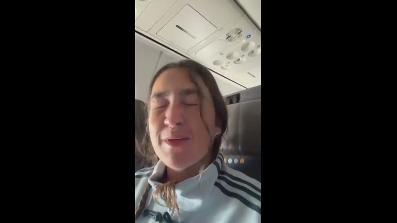 Passenger shares wild inside look at Flydubai flight