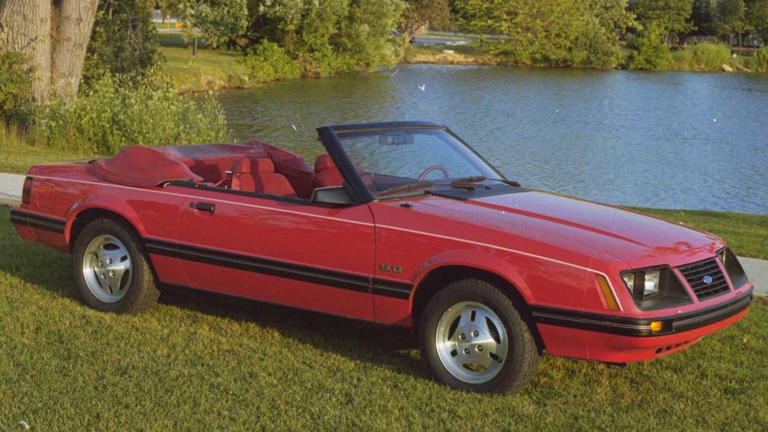 Why Ford's 302 Windsor outlasted every small-block of its era