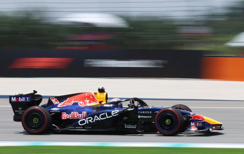 Motor racing - Verstappen sets pace in opening practice in Sepang
