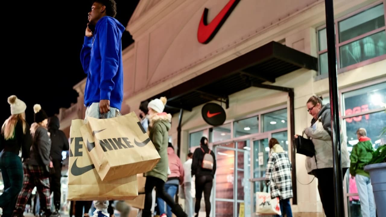 Nike loses $230 billion: How the world's biggest sports brand lost its ...