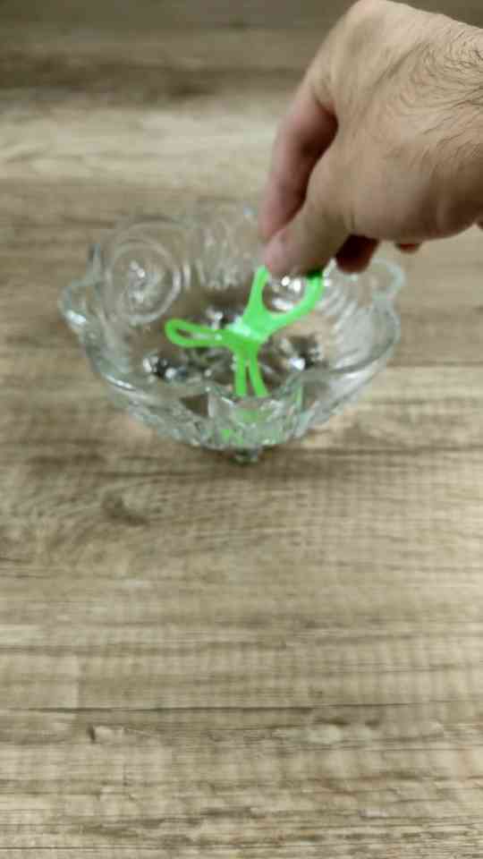 3D printed mask clip for improved comfort and fit