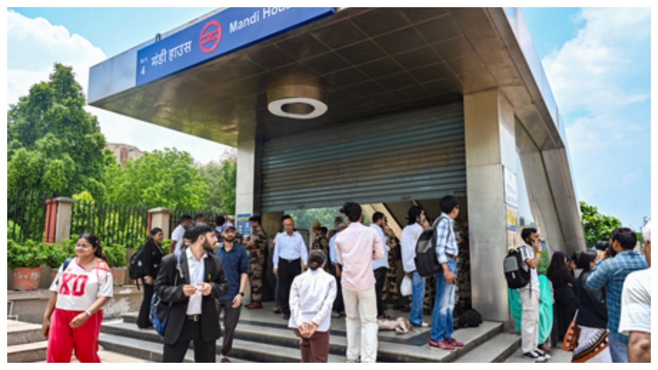 Delhi metro big update: Rajiv Chowk, INA among 11 stations closed ahead ...
