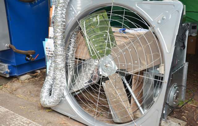 Houston homeowner swaps attic fans for ridge vents, then gets ...