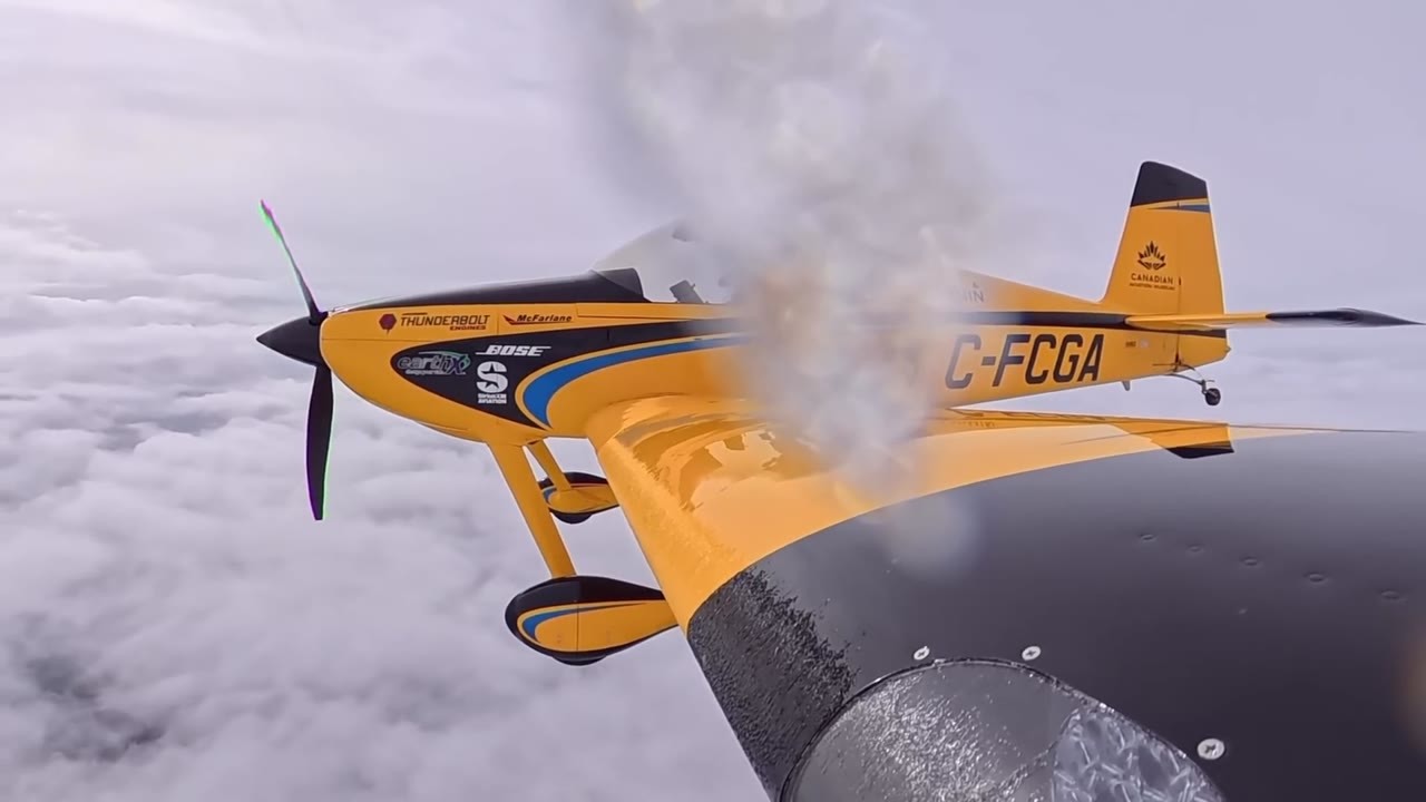 Watch ice risk turn a routine flight into a high-stakes survival decision