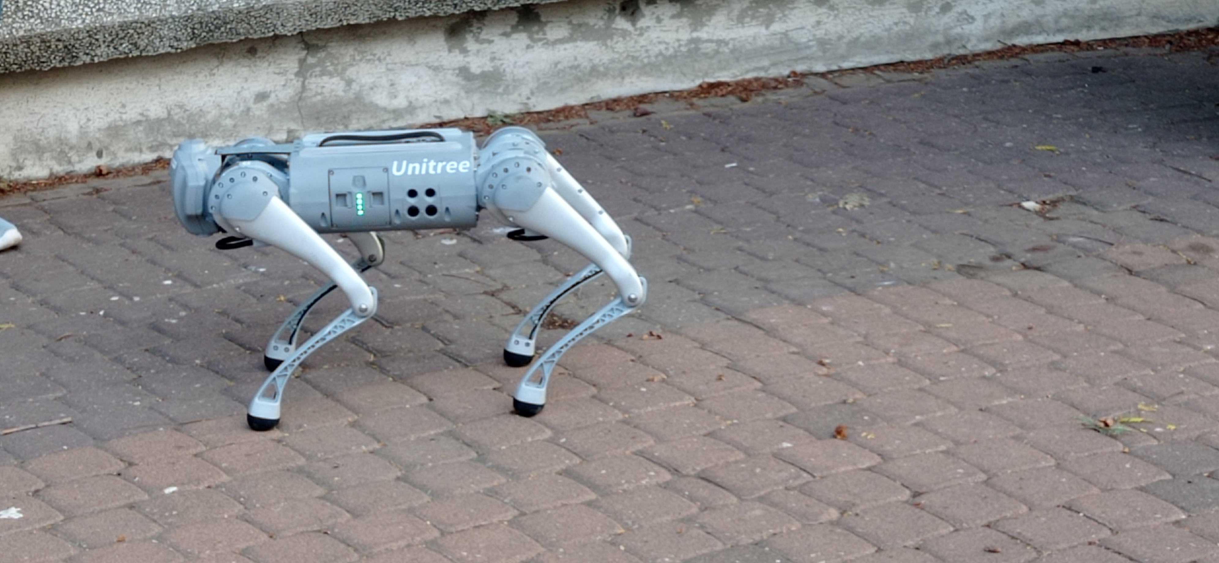 Pittsburgh International Airport plans up to four robot dogs for air ...