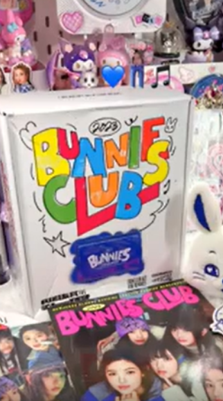NewJeans Bunnies Club membership kit unboxing