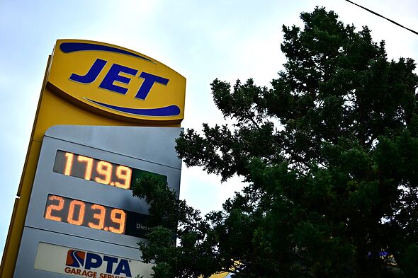 Labour issues major update on UK diesel shortage fears amid £2 a litre ...