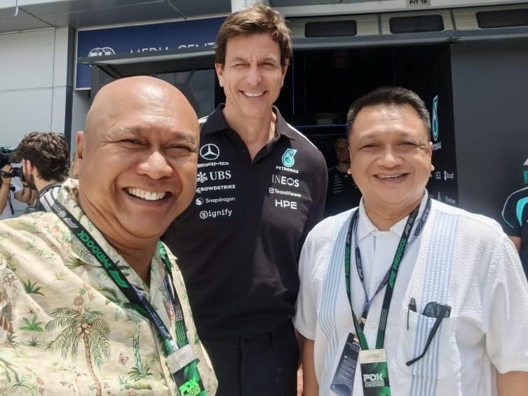 Raja Muda Perlis saksikan F1 di Sepang