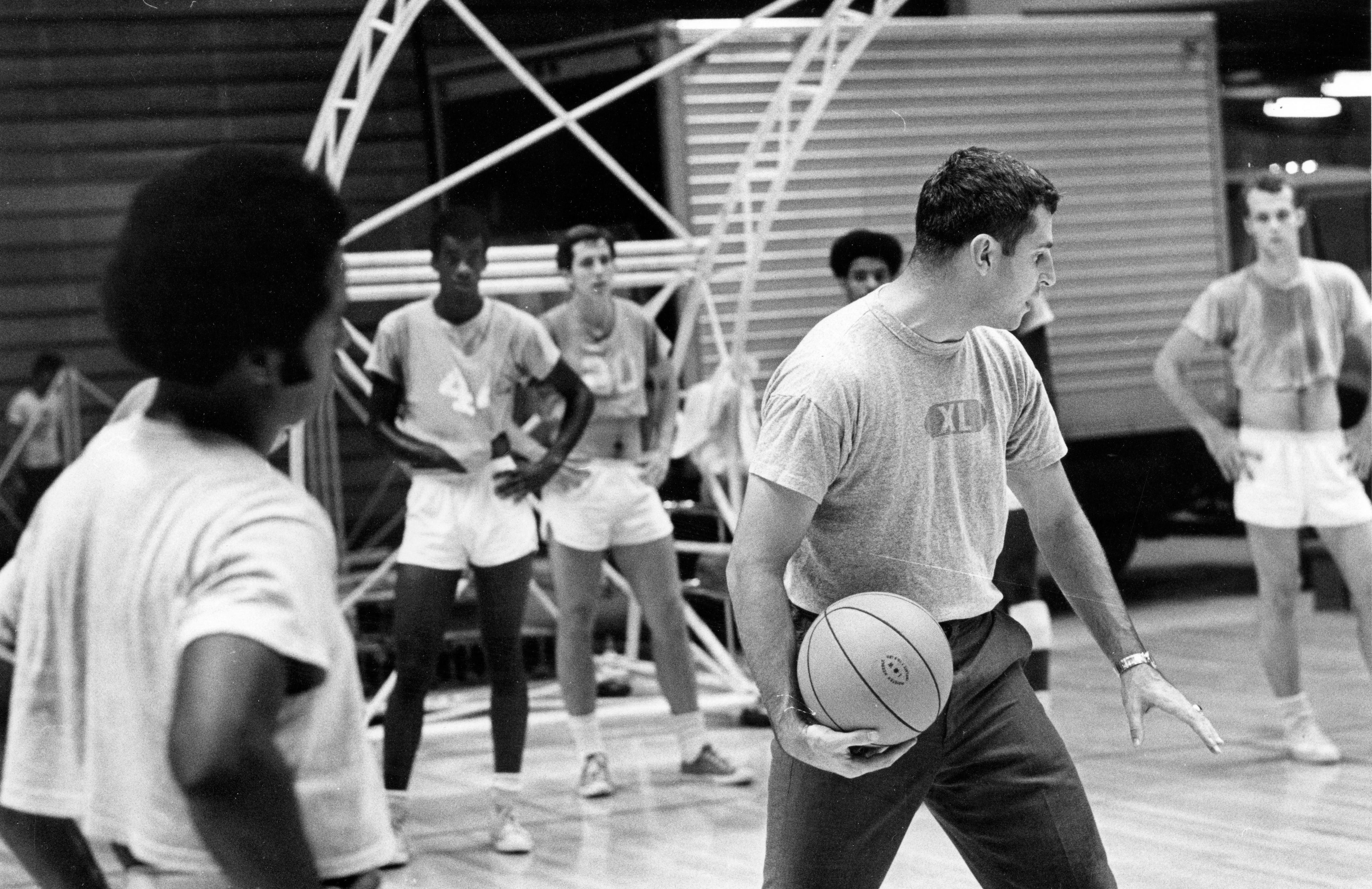 North Canton man shares inside look at Bobby Knight in 'First Five ...