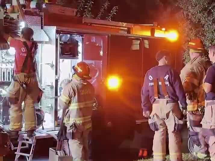 Omaha fire investigating second-story apartment fire near Midtown