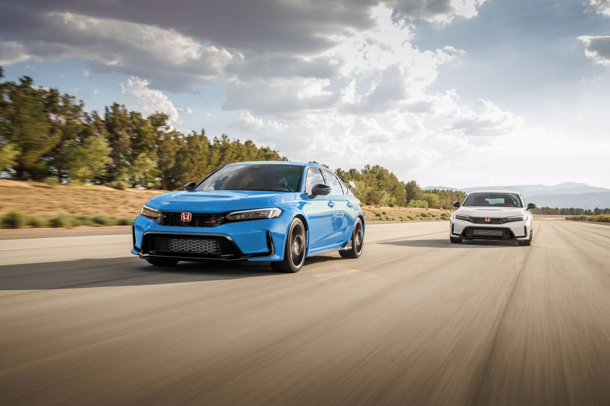 Civic Type R 2027 mantém câmbio manual e amplia conectividade