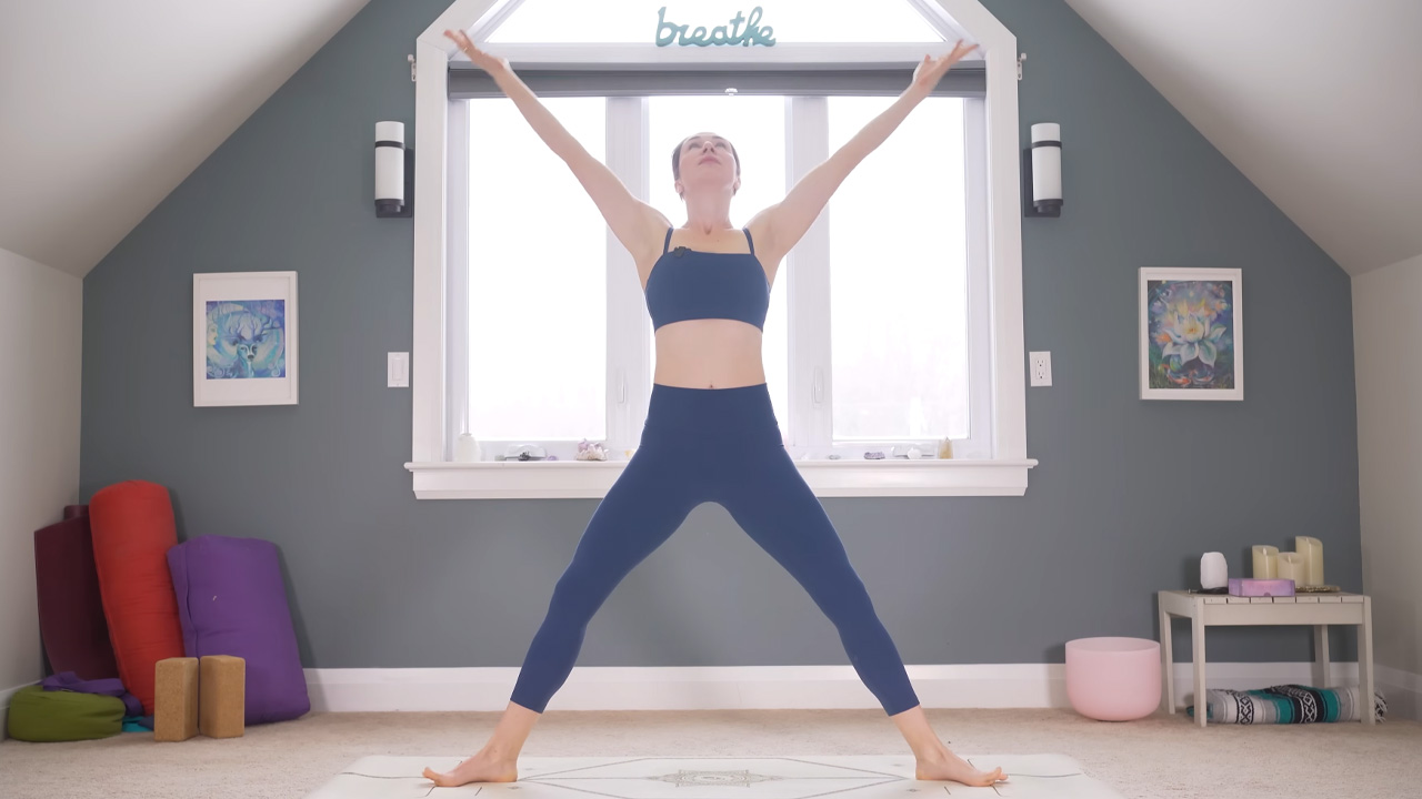 10-min morning yoga stretch for all levels, no props