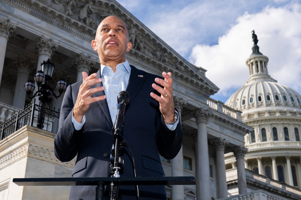 House Democrats add eight seats to midterm target map month before ...