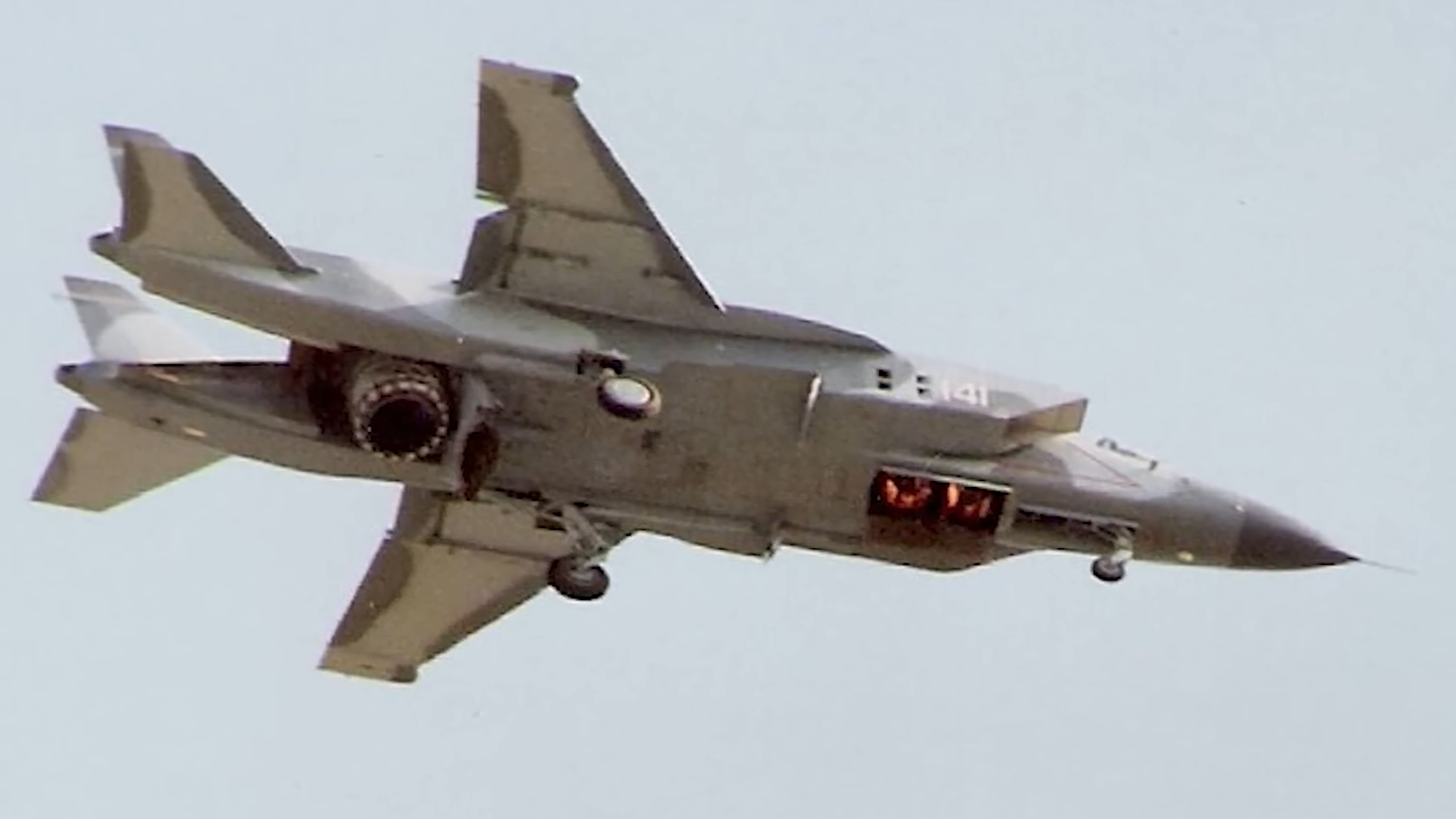 This Soviet jet could go supersonic and land vertically… then the USSR ...