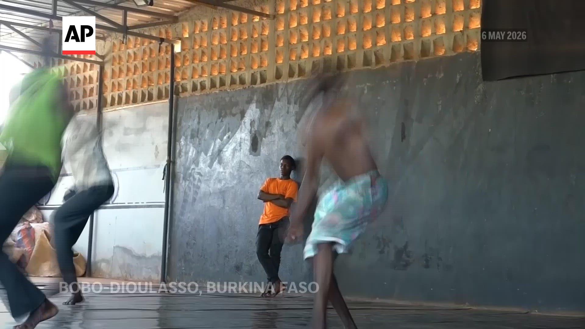 Deaf dancers use technique to help feel and interpret rhythm