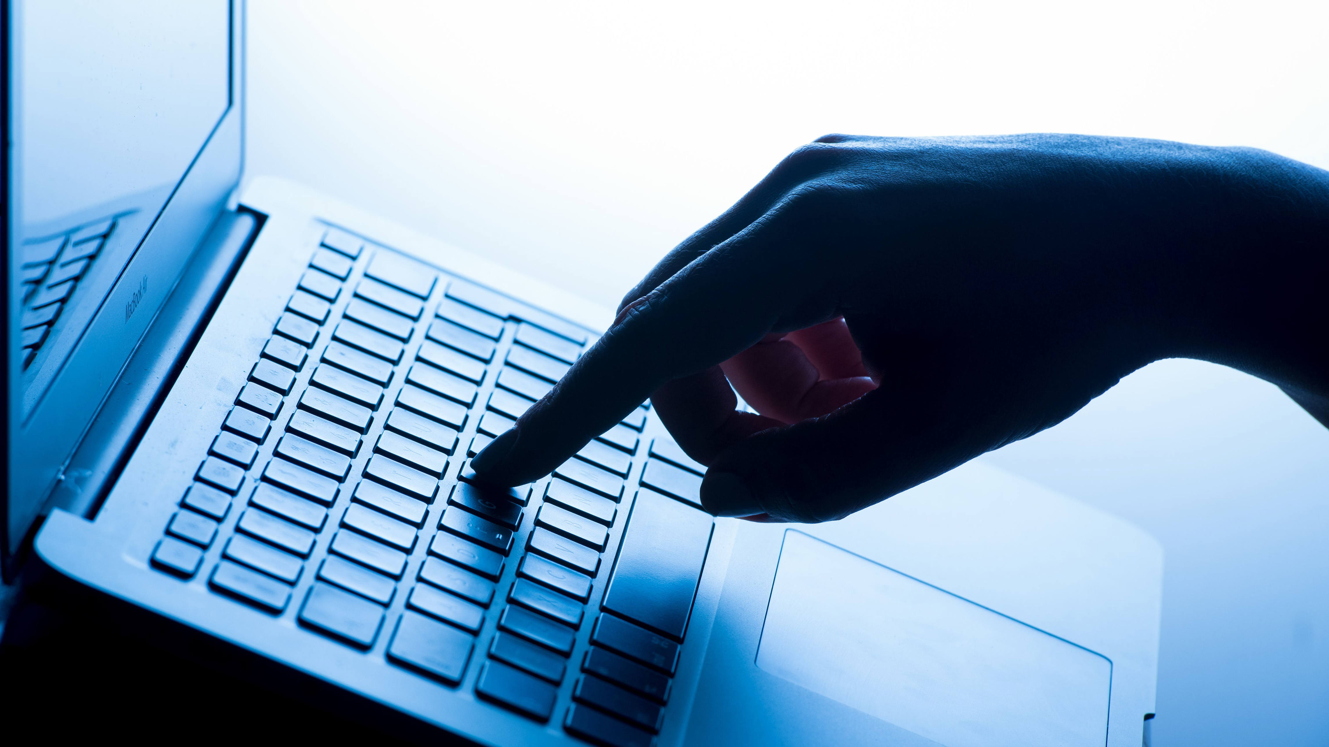New coalition of groups needed to help crack down on fraud, says Aviva